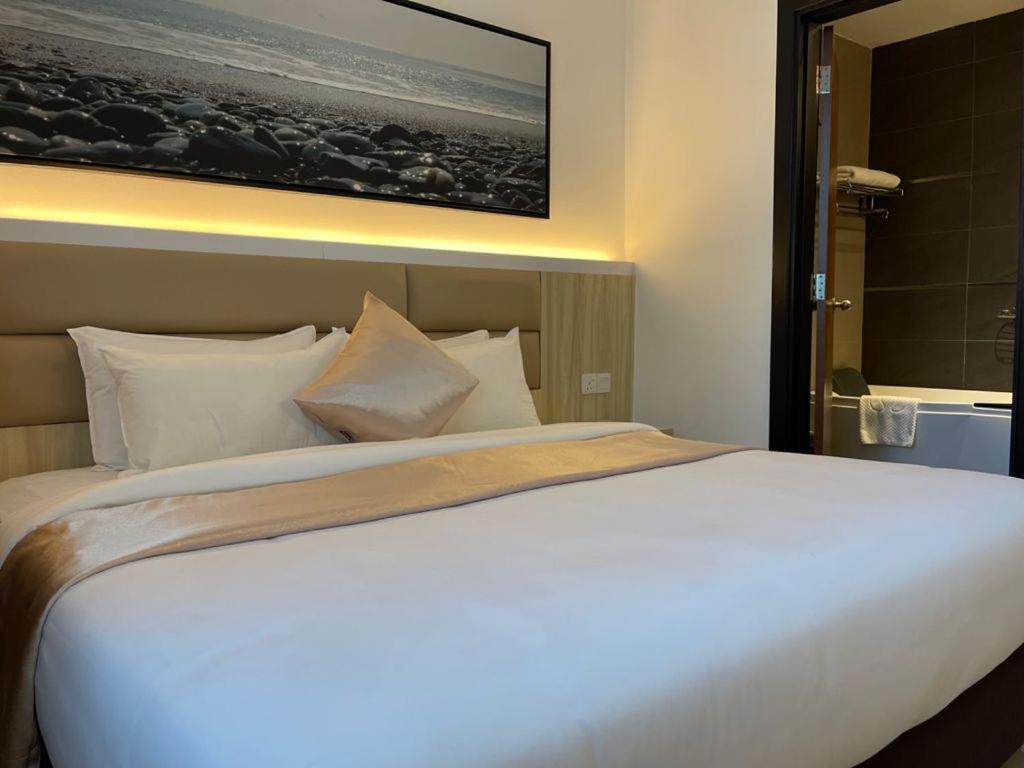 Amansari Residence Resort Johor Bahru Exterior photo