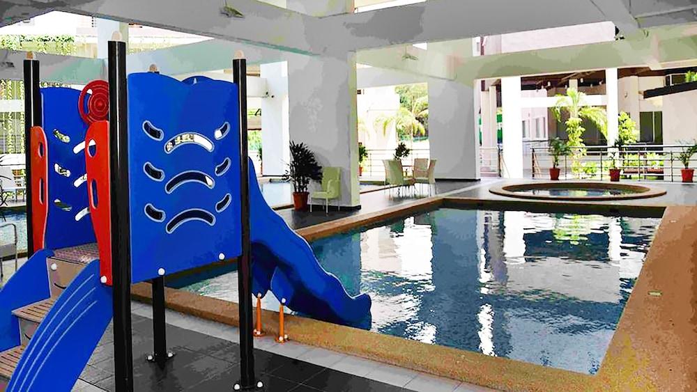 Amansari Residence Resort Johor Bahru Exterior photo